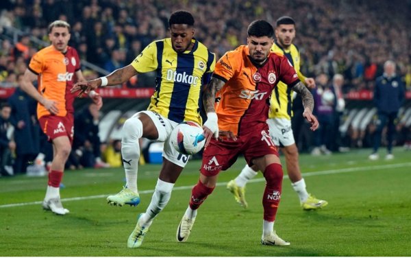 Superliqada çempionluq derbisi: "Qalatasaray" "Fənərbağça"nı qəbul edir