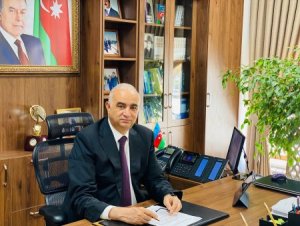 Zakir Quliyev hansı xidmətlərinə görə 14 ildir Məzahir Əzizova Qusarda arxa durur