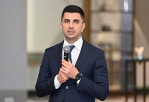 TƏHSİLİMİZİN EŞQİ BAĞIROV SƏRGÜZƏŞTLƏRİ...- KİMİN ,,ƏDALƏT"İNƏ İNANAQ ,HAQQIN YOXSA EŞQİNİN?... ,,ŞÜHBƏLİ TƏYİNAT''ın izilə..