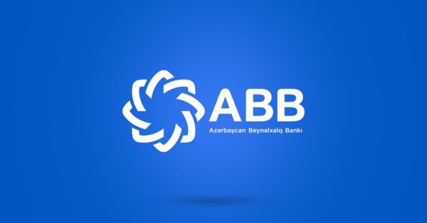 ABB-nin vəzifəli şəxsi qadın müştərini tanışlıq üçün narahat edib - TƏFƏRRÜAT
