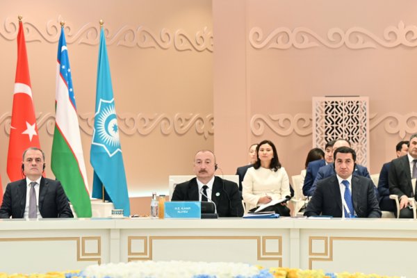 Türk dünyası XXI əsrin nüfuzlu geosiyasi güc mərkəzlərindən birinə çevrilir