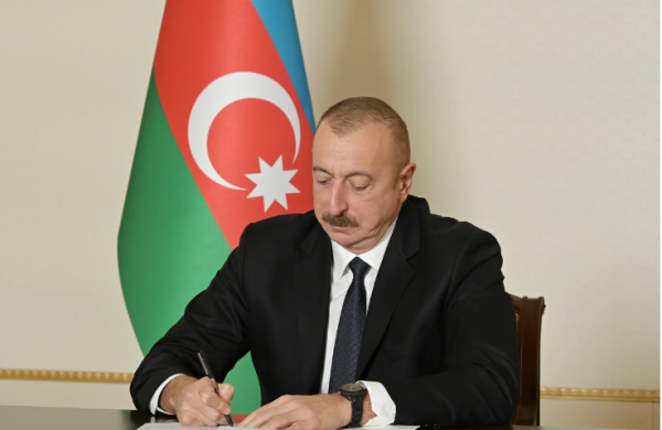Prezident Qurban Qurbanovu "Dostluq" ordeni ilə təltif edib