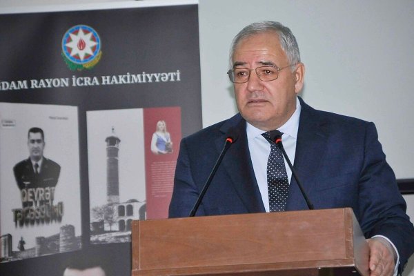 Ağdamın başçısından 300 minlik tender: eyni prospekti təkrar malalayır - TƏFƏRRÜAT