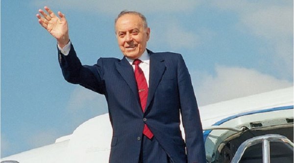 Müstəqilliyimizin  şanlı, qürur səhifəsi