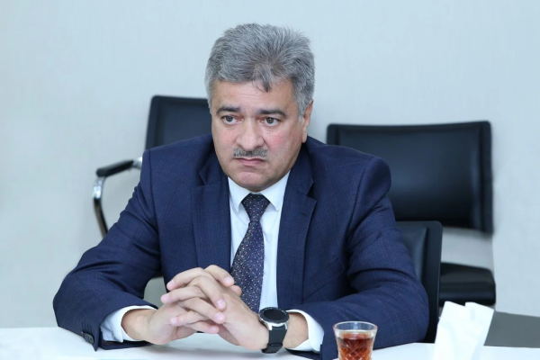 Təkcə yeməkxanaların icarəsindən aylıq 80 MİN MANAT! - YE Kİ YEYƏSƏN...
