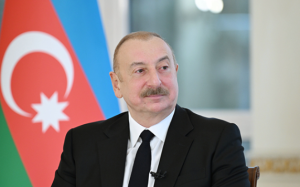 Prezident həmkarını təbrik etdi